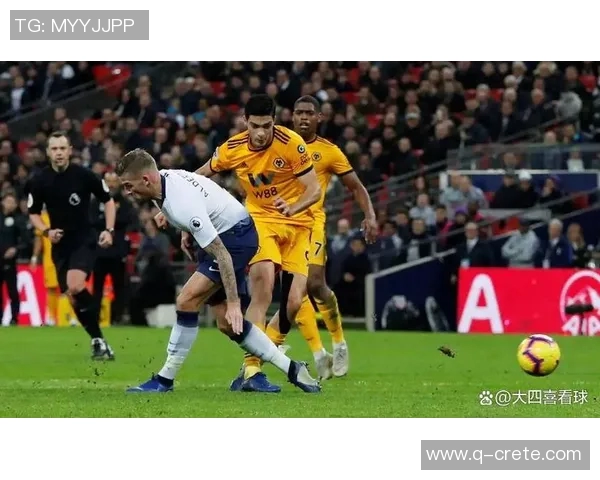 伯恩利主场迎战狼队力争全取三分争夺英超生存希望 伯恩利主场迎战狼队力争全取三分争夺英超生存希望