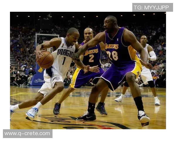 小牛队与尼克斯队2015年对决回顾精彩瞬间与赛季亮点分析 小牛队与尼克斯队2015年对决回顾精彩瞬间与赛季亮点分析